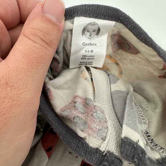 Lot of 5 3-6 Month Zippered Sleepers 100% Cotton Pajamas casual Gerber - Picture 7 of 9